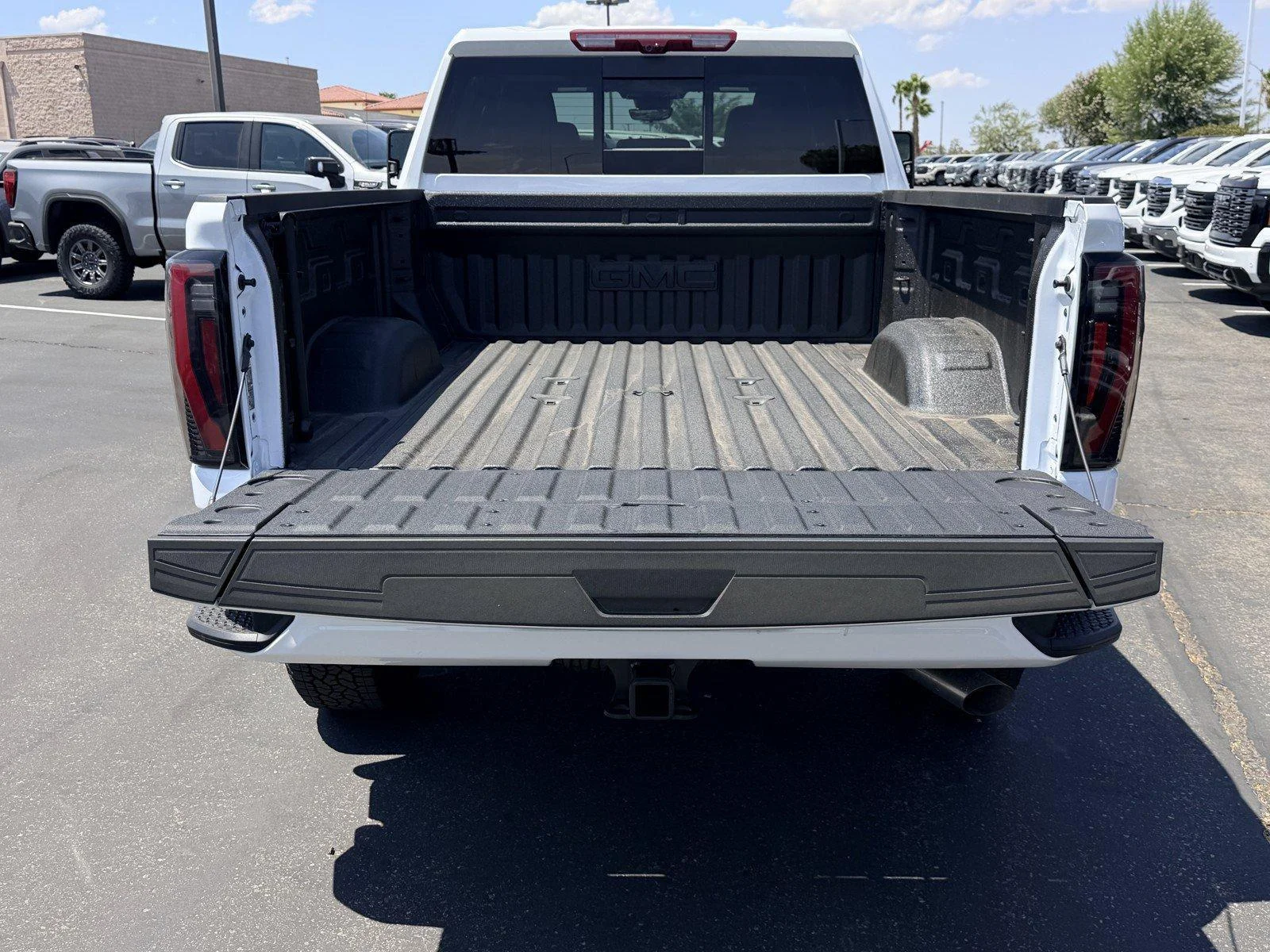 New 2026 Summit White GMC AT4 image 12