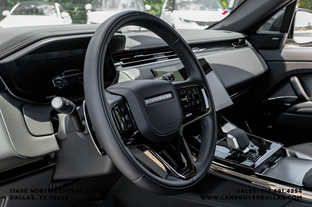 Certified Used 2025 Borasco Gray Metallic Land Rover Dynamic SE image 13