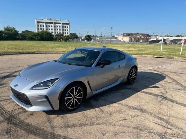 Certified Used 2022 STEEL Toyota  image 1