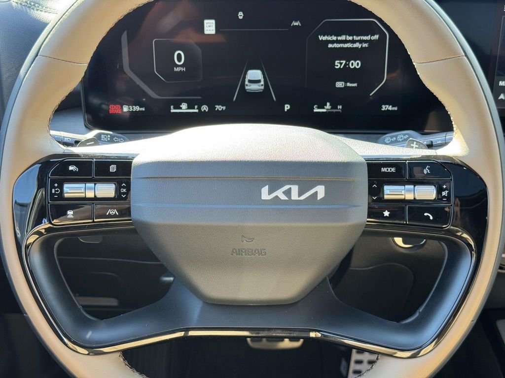 Used 2026 Green Kia X-Line SX Prestige image 18