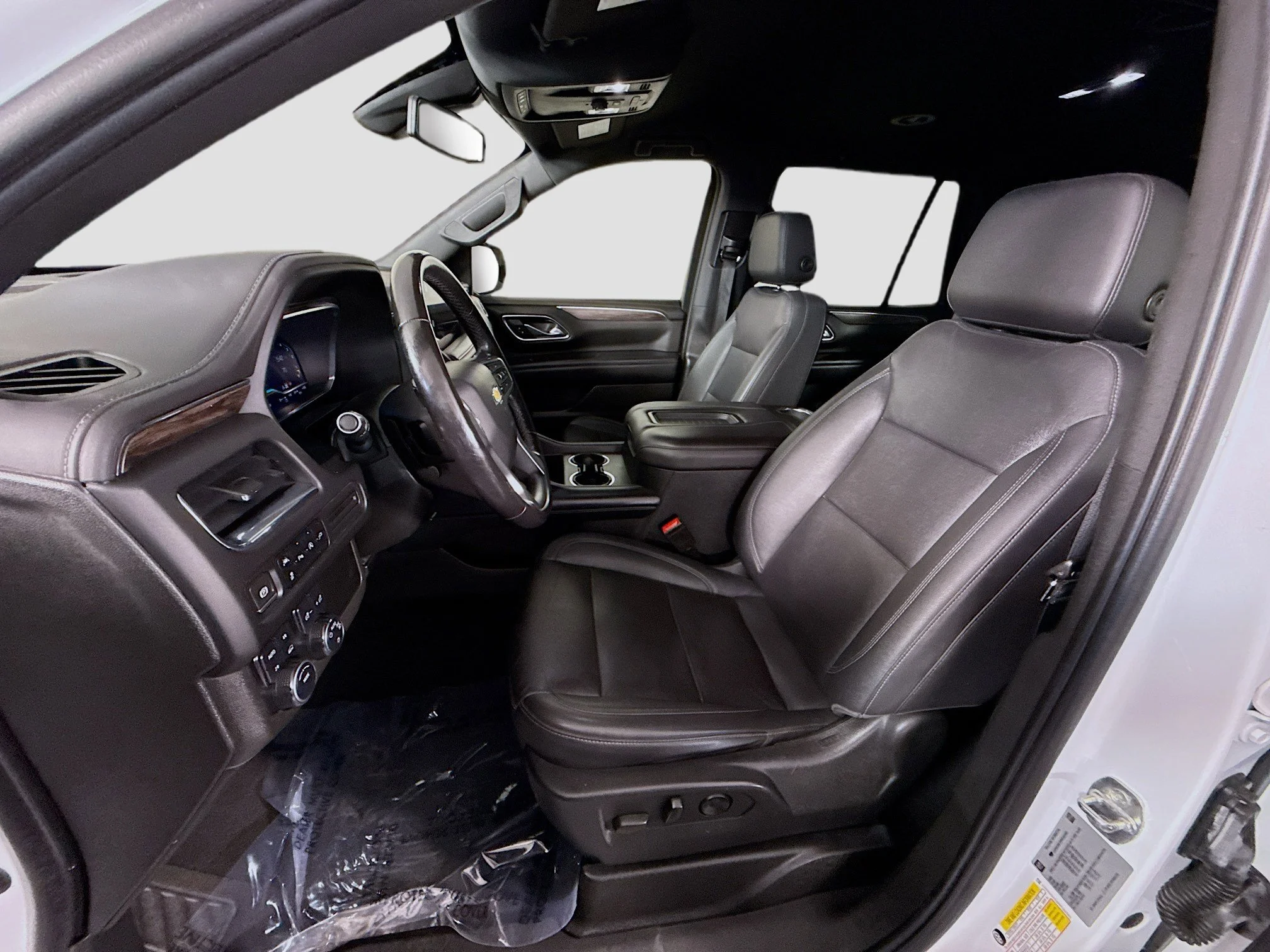 Used 2022 Summit White Chevrolet LT image 18