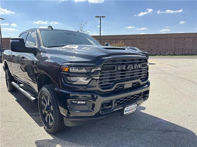 2026 Ram 2500 TRADESMAN CREW CAB 4X4
