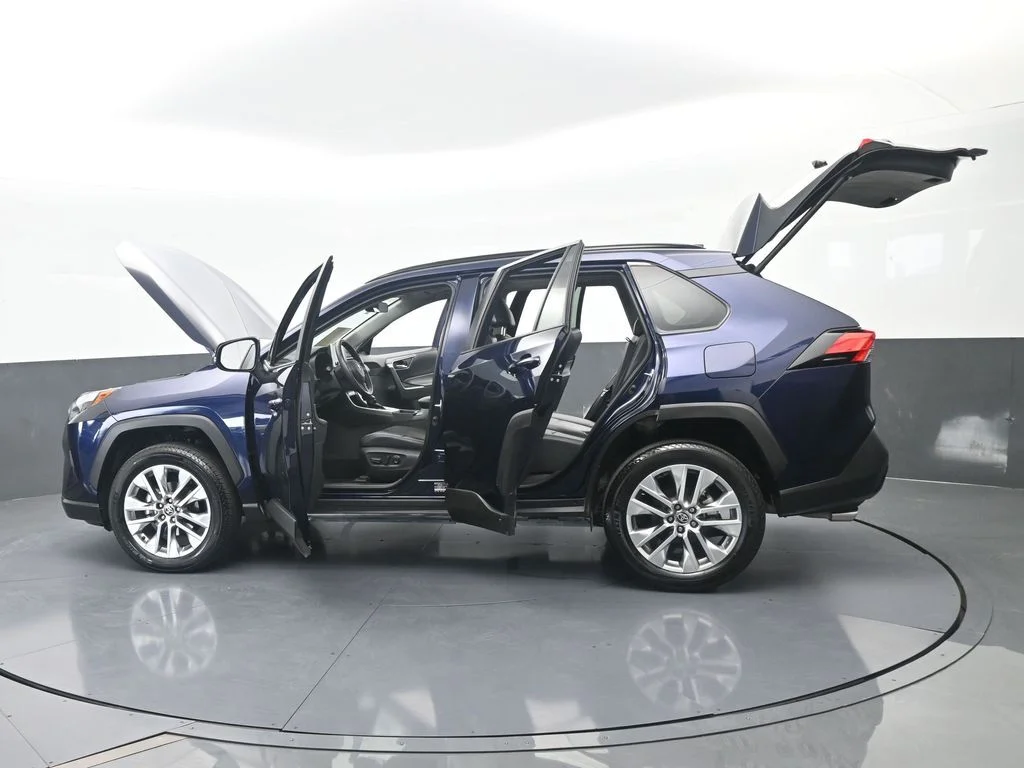 Used 2025 Blueprint Toyota XLE Premium image 74