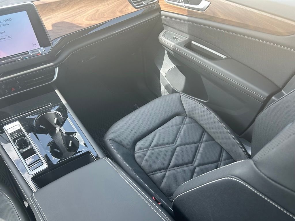 New 2026 Gray Volkswagen SE w/Technology image 10