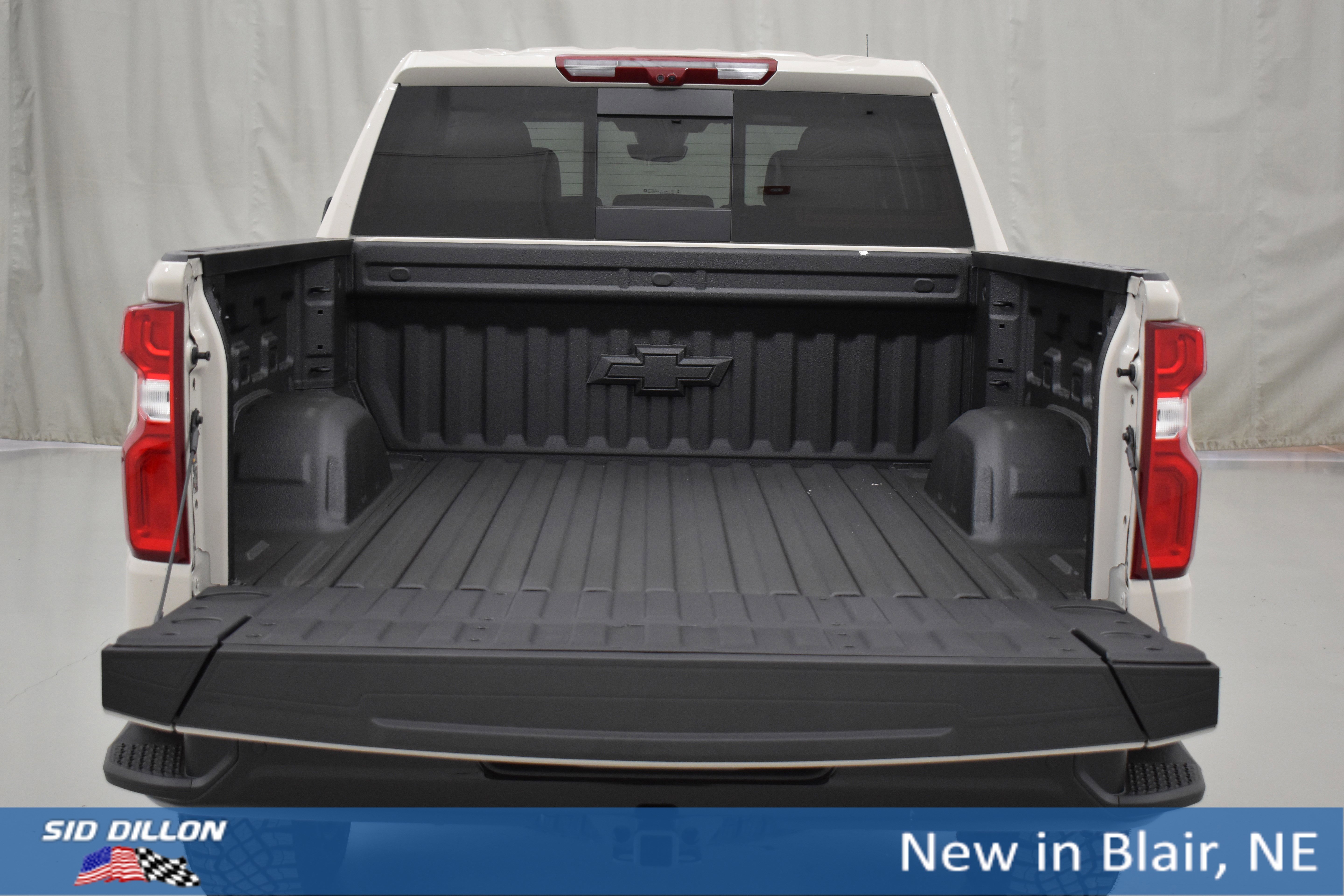 New 2026 White Sands Chevrolet ZR2 image 12