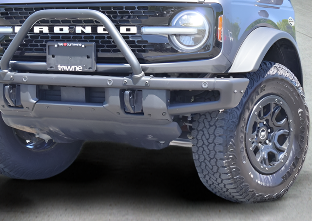 Used 2022 Carbonized Gray Metallic Ford Wildtrak image 7