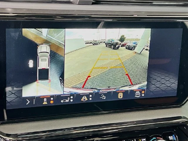 2026 GMC Sierra 1500 AT4 - Photo 9