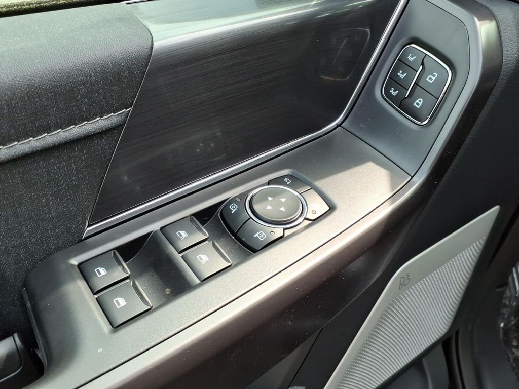 New 2026 Agate Black Metallic Ford Lariat® image 20