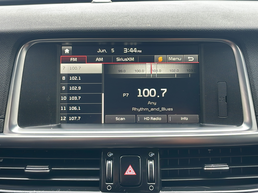 Used 2016 Gray Kia EX image 25