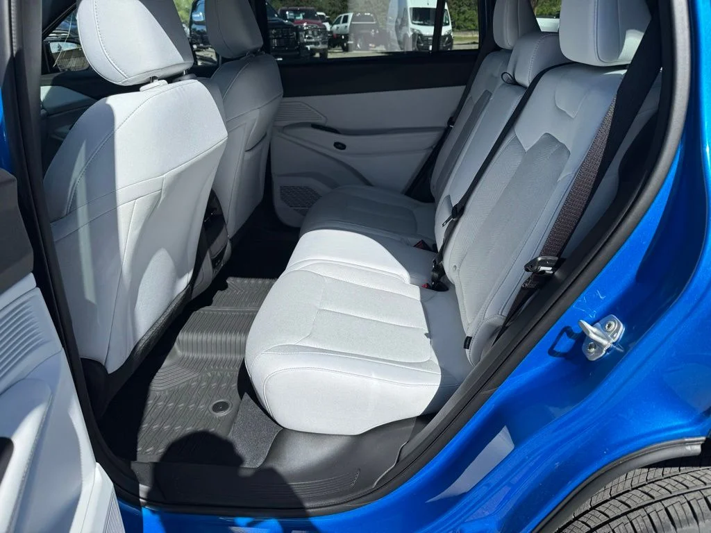New 2026 Blue Jeep Laredo image 10