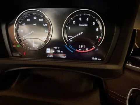 Used 2022 White BMW xDrive28i image 8
