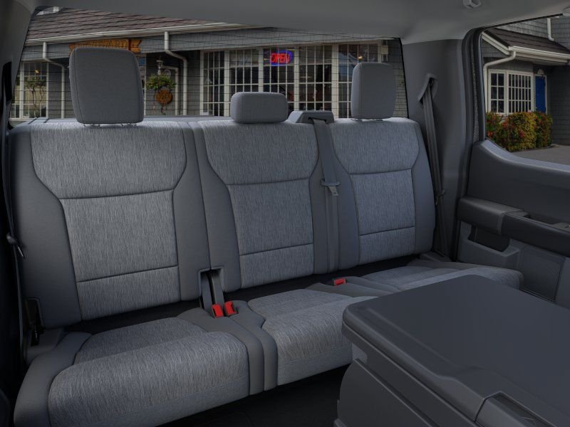 New 2026 Carbonized Gray Metallic Ford XLT image 11