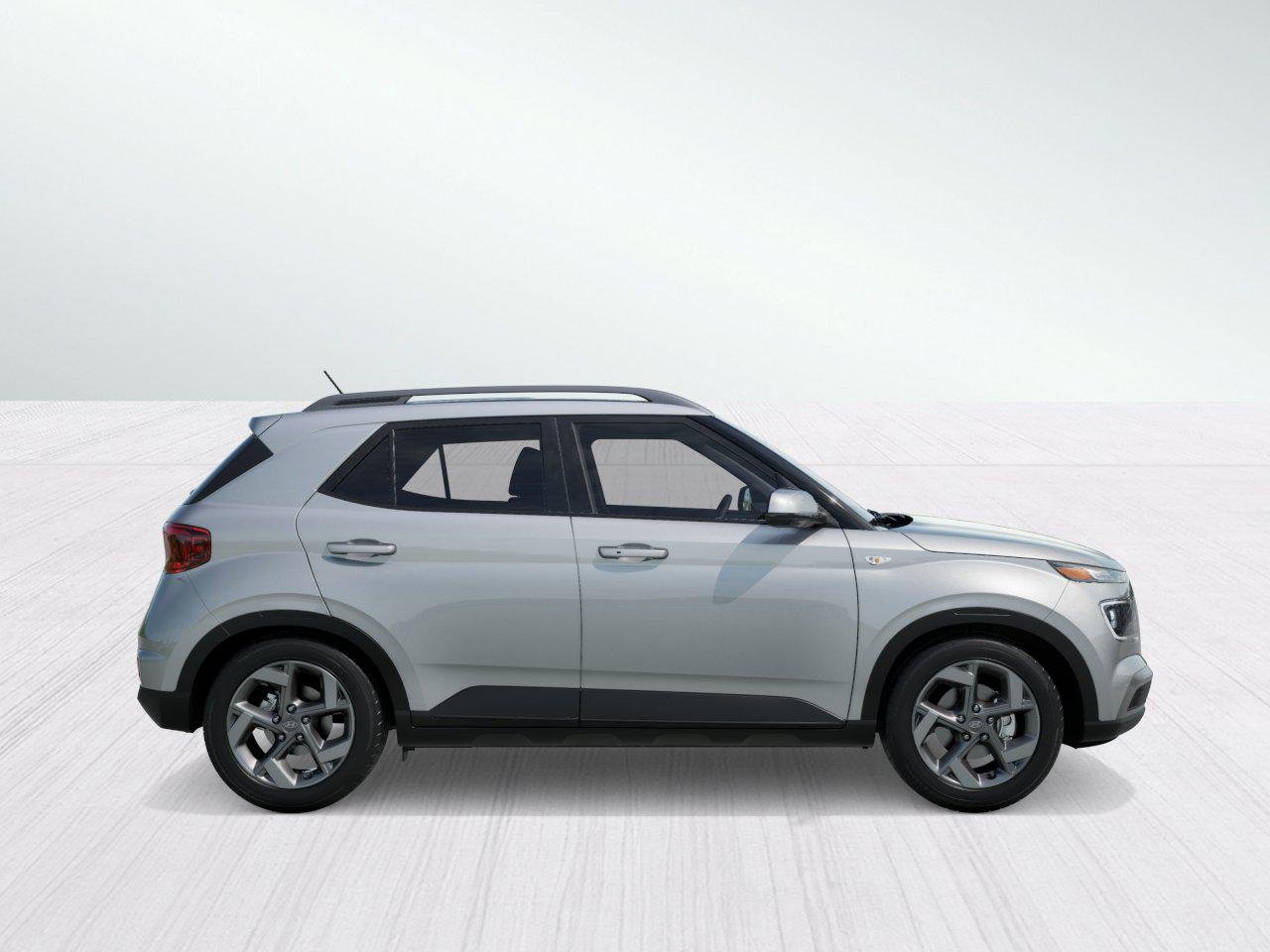 New 2026 Shimmering Silver Hyundai SEL image 7