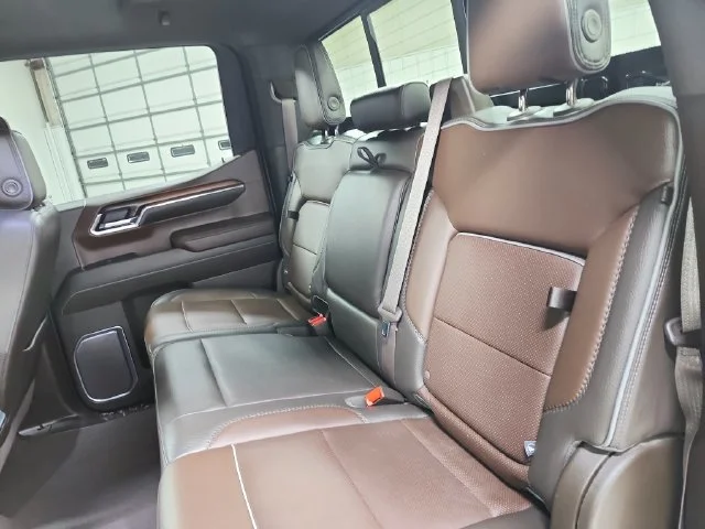 Used 2024 Silver GMC Denali image 12