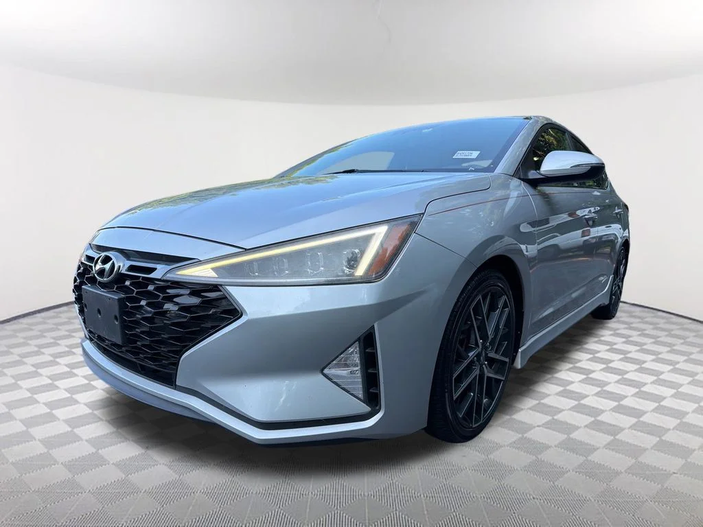 Used 2019 Silver Hyundai Sport image 1