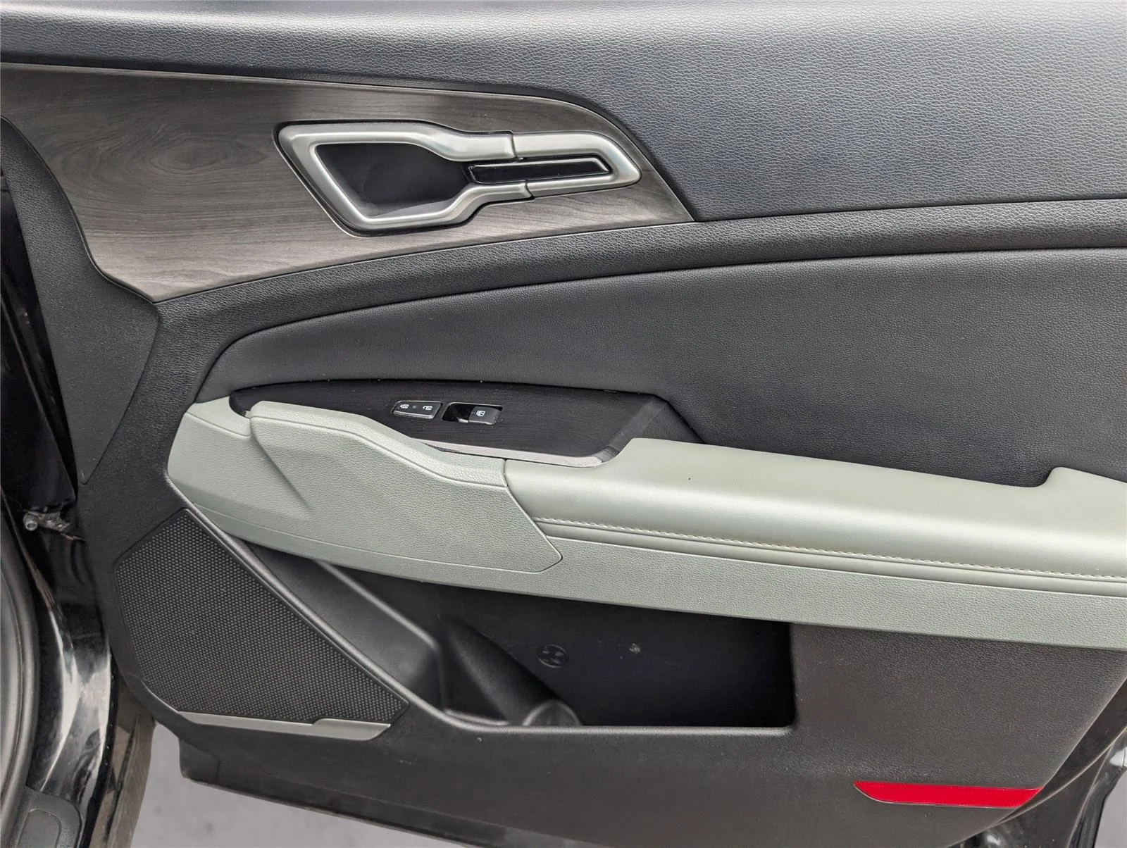 Used 2024 Ebony Black Kia X-Line image 34