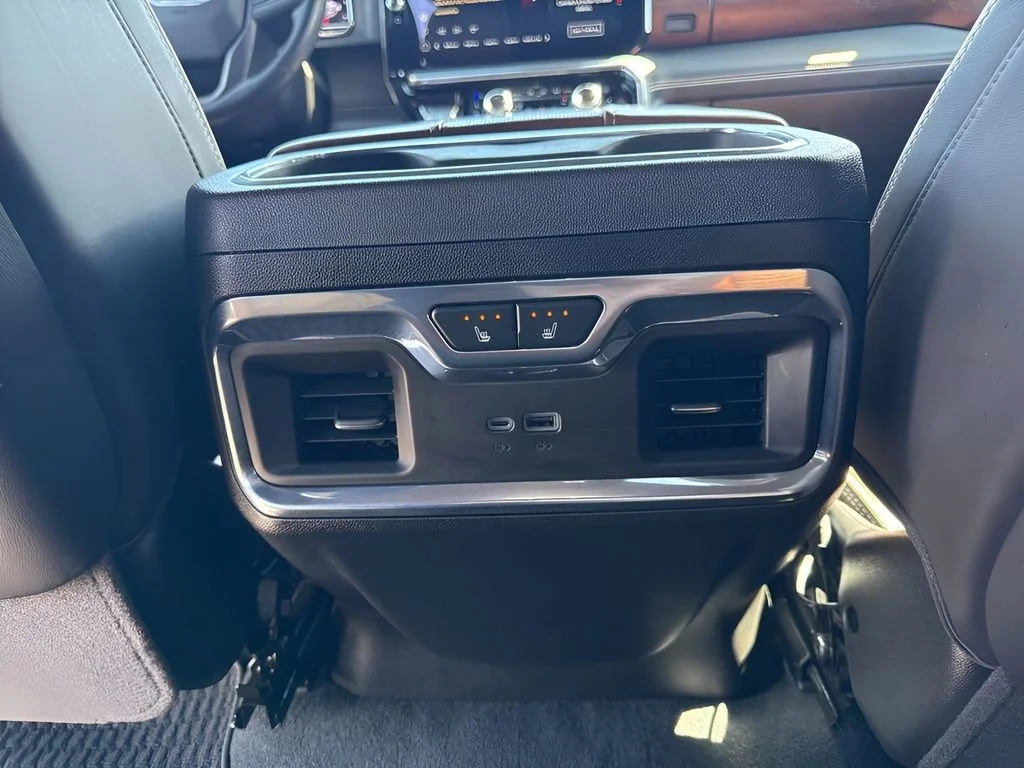 Used 2025 Sterling Metallic GMC Denali Ultimate image 28
