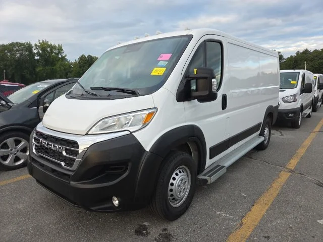 Used 2025 White Ram CARGO image 5