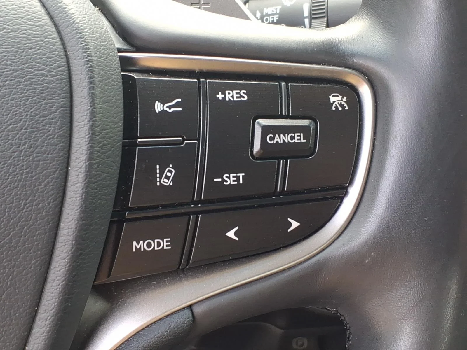 Certified Used 2024 Iridium (1l2) Lexus Premium & Navigation Package image 14