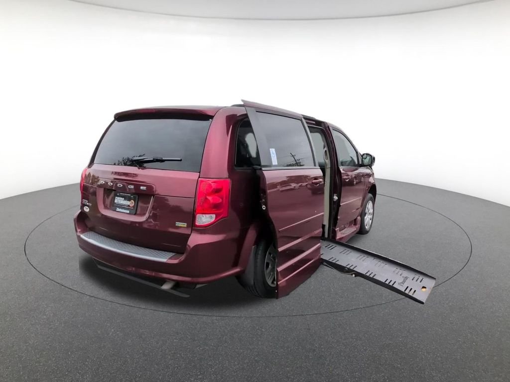 2017 Dodge Grand Caravan SE - Photo 6