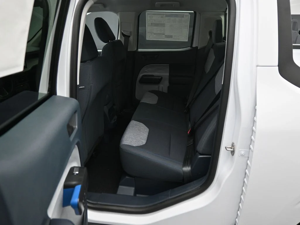 New 2026 White Ford XLT image 17
