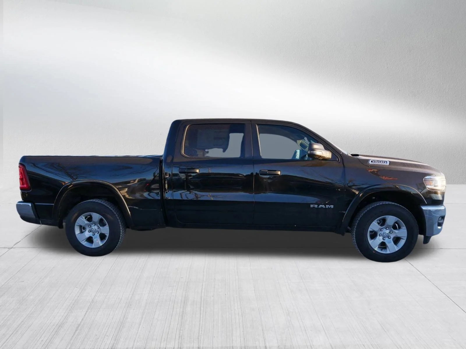 New 2026 Diamond Black Crystal Pearlcoat RAM Big Horn image 8