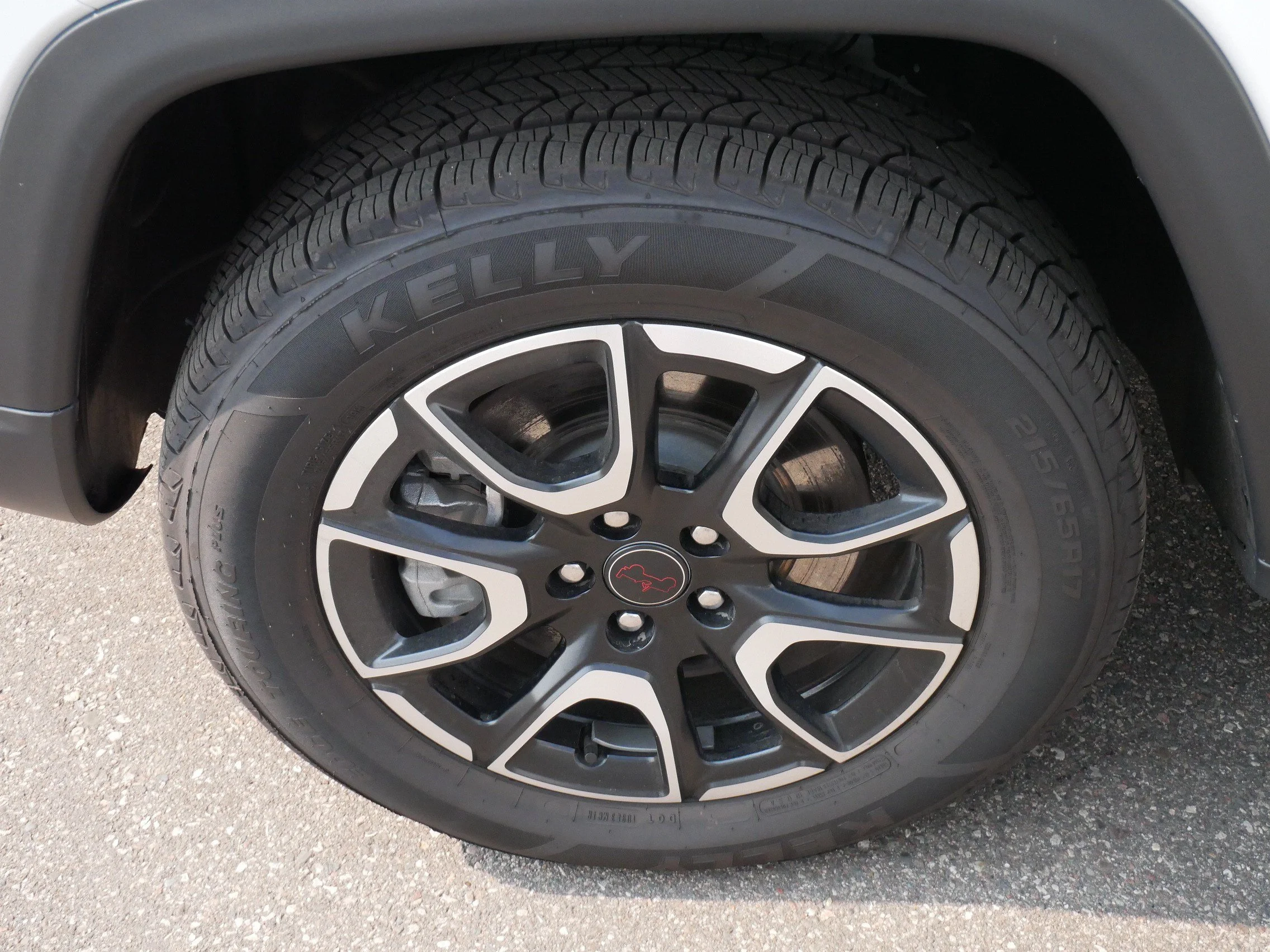 Used 2025 Bright White Clearcoat Jeep Trailhawk image 15