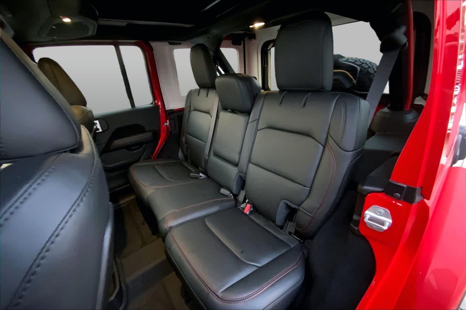 Certified Used 2026 Firecracker Red Clearcoat Jeep Rubicon X image 19