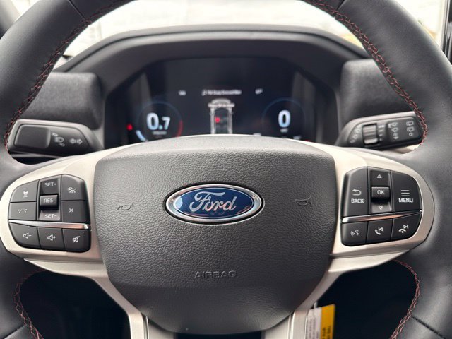 New 2027 Avalanche Gray Ford Active image 32
