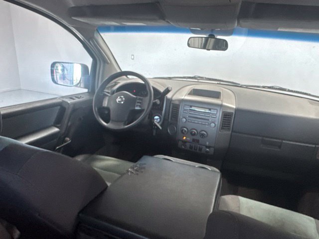 Used 2004 Red Nissan XE image 22