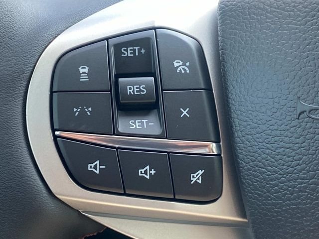 New 2026 Gray Ford Active image 17