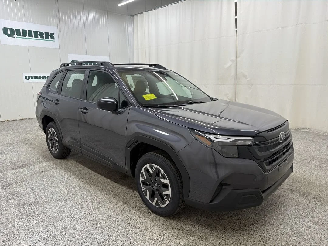 New 2026 MAGNETITE GRAY METALLIC Subaru BASE image 3