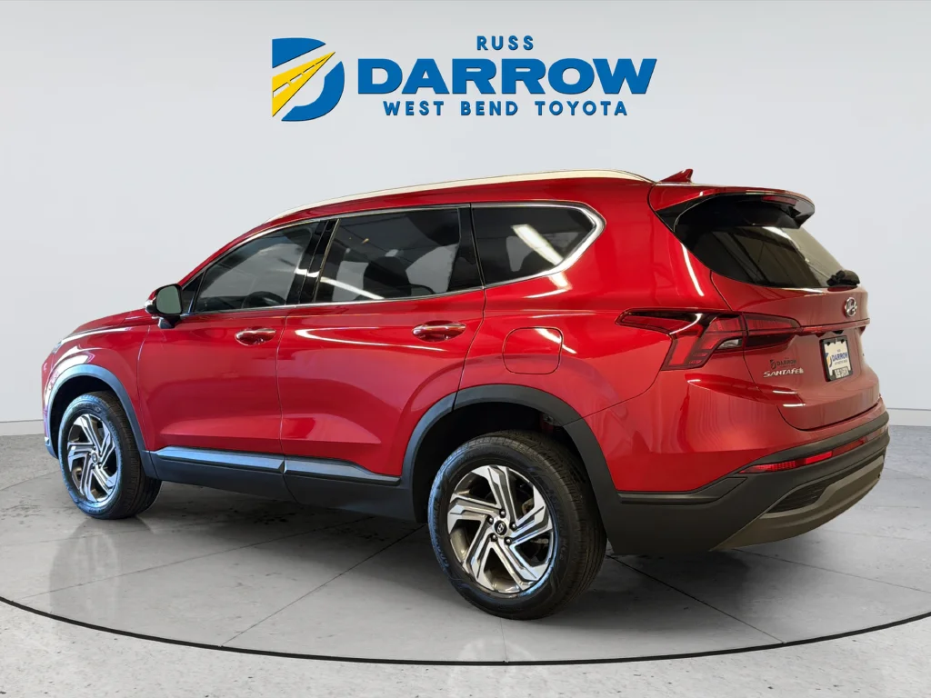 Used 2023 Red Hyundai SEL image 3