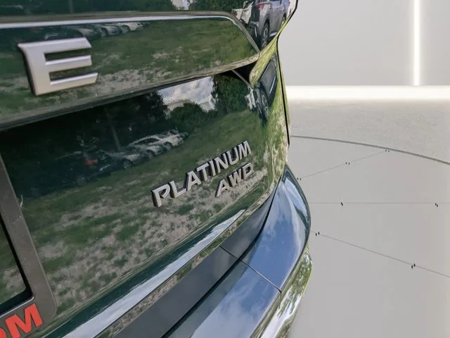 New 2026 Obsidian Green Pearl Nissan Platinum image 9