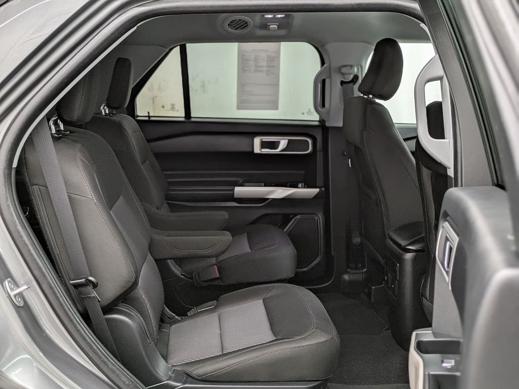 Used 2023 Gray Ford XLT image 19