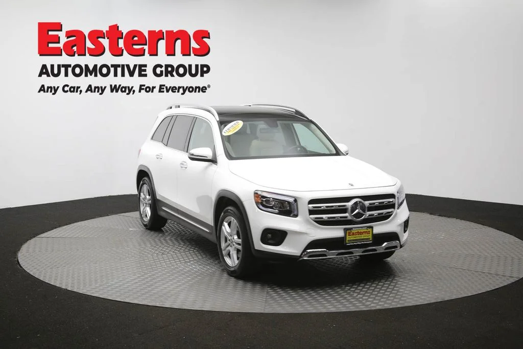 Used 2021 White Mercedes-Benz GLB 250 image 54