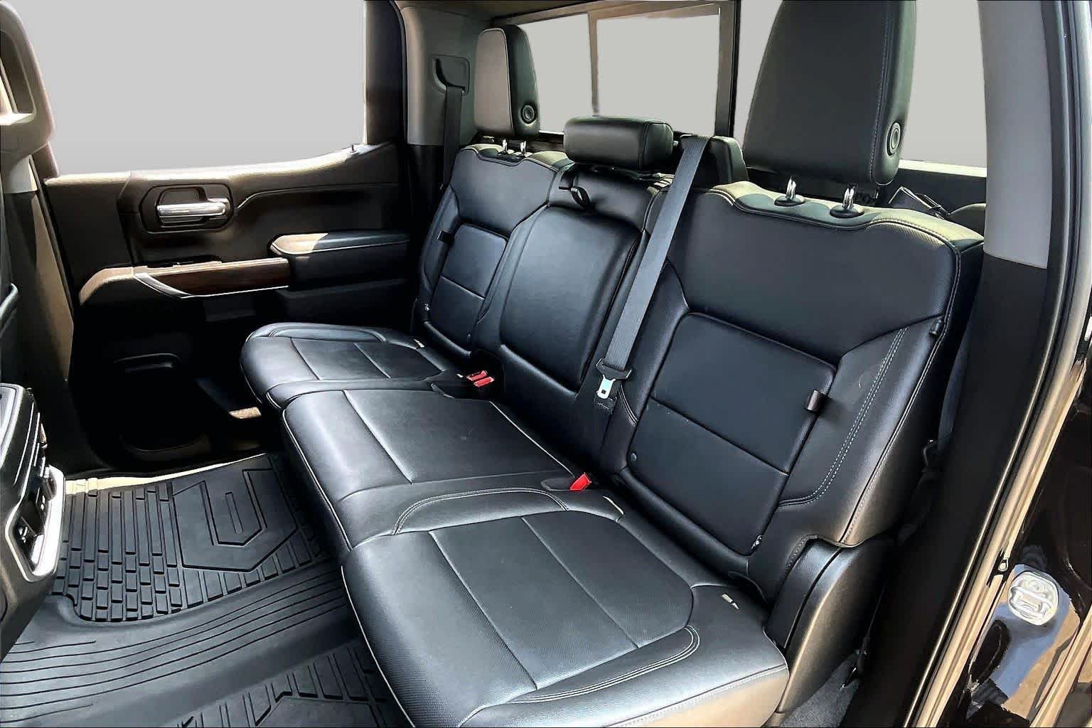 Used 2021 Onyx Black GMC SLT image 21