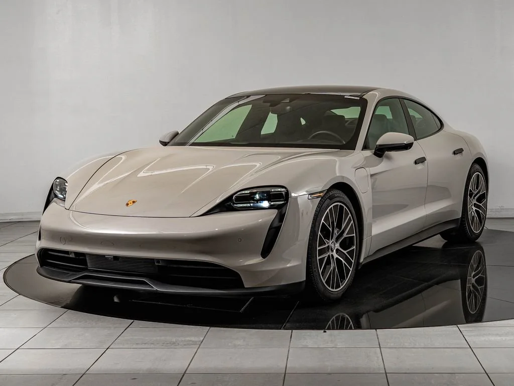 2022 Porsche Taycan Base
