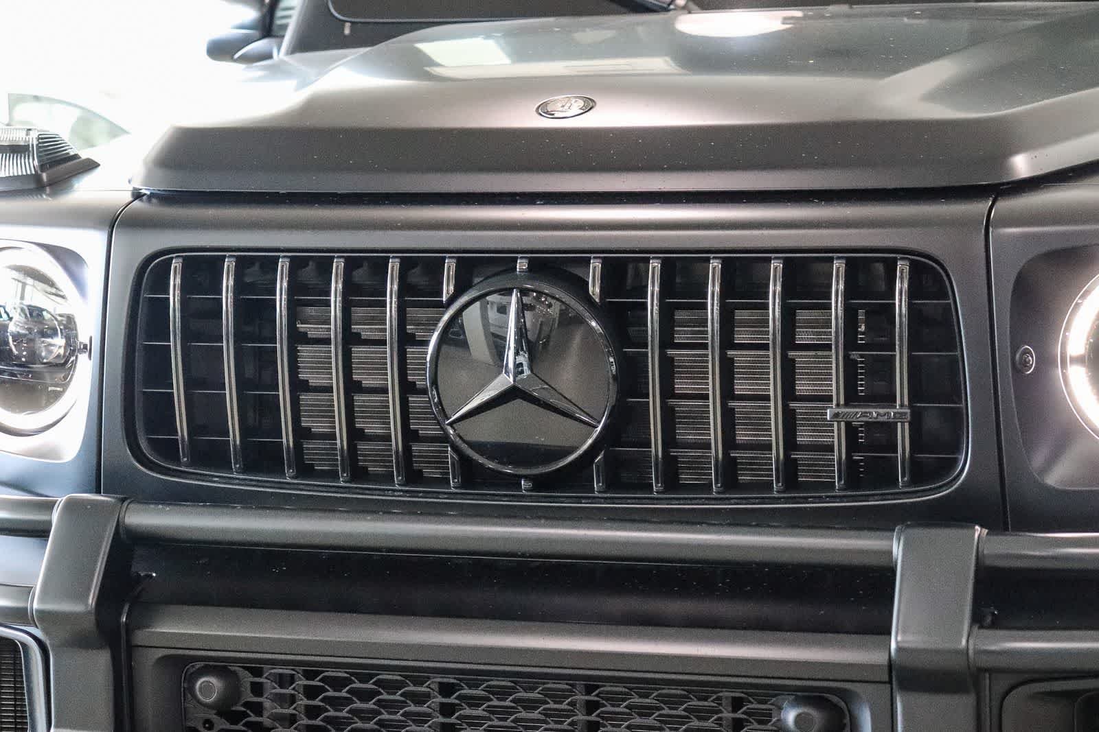 New 2027 MANUFAKTUR Night Black Magno Mercedes-Benz AMG® G 63 image 8