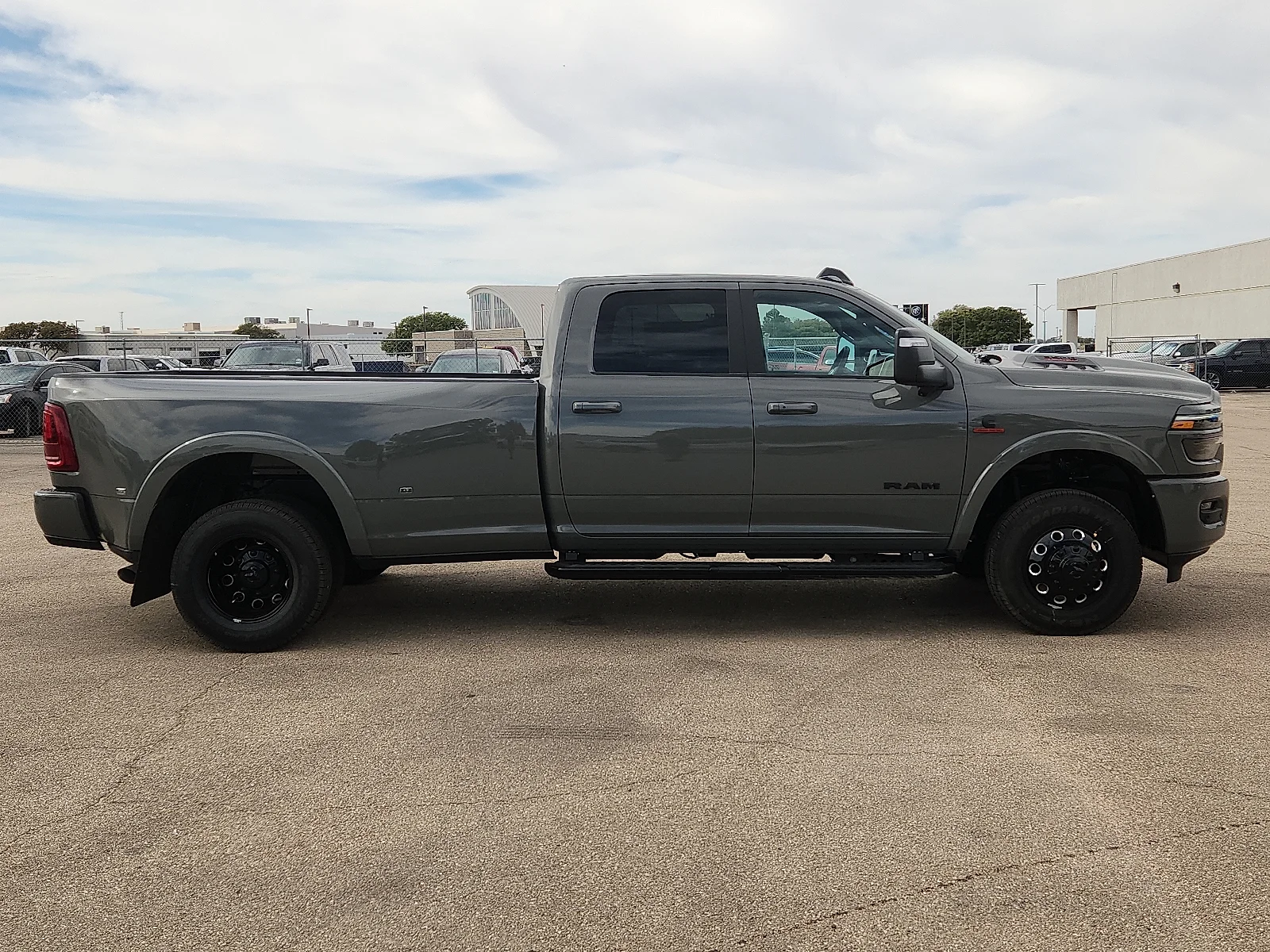 New 2027 Ceramic Gray Clear-Coat  Paint Ram LARAMIE CREW CAB 4X4 8