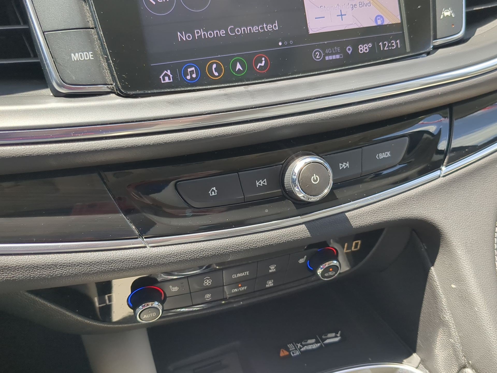 Used 2023 Includes Satin Nickel lower exterior accent color.) Buick Essence image 18