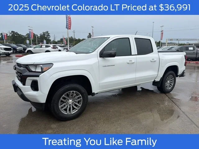 2025 Chevrolet Colorado 2WD LT Crew Cab Short Box's photo