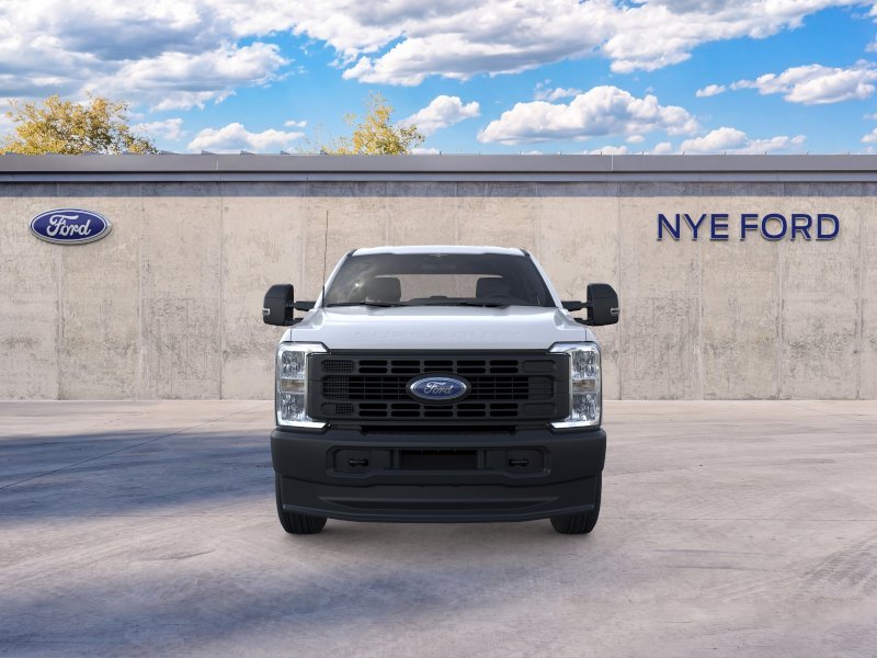 New 2026 Oxford White Ford F-350® XL image 30