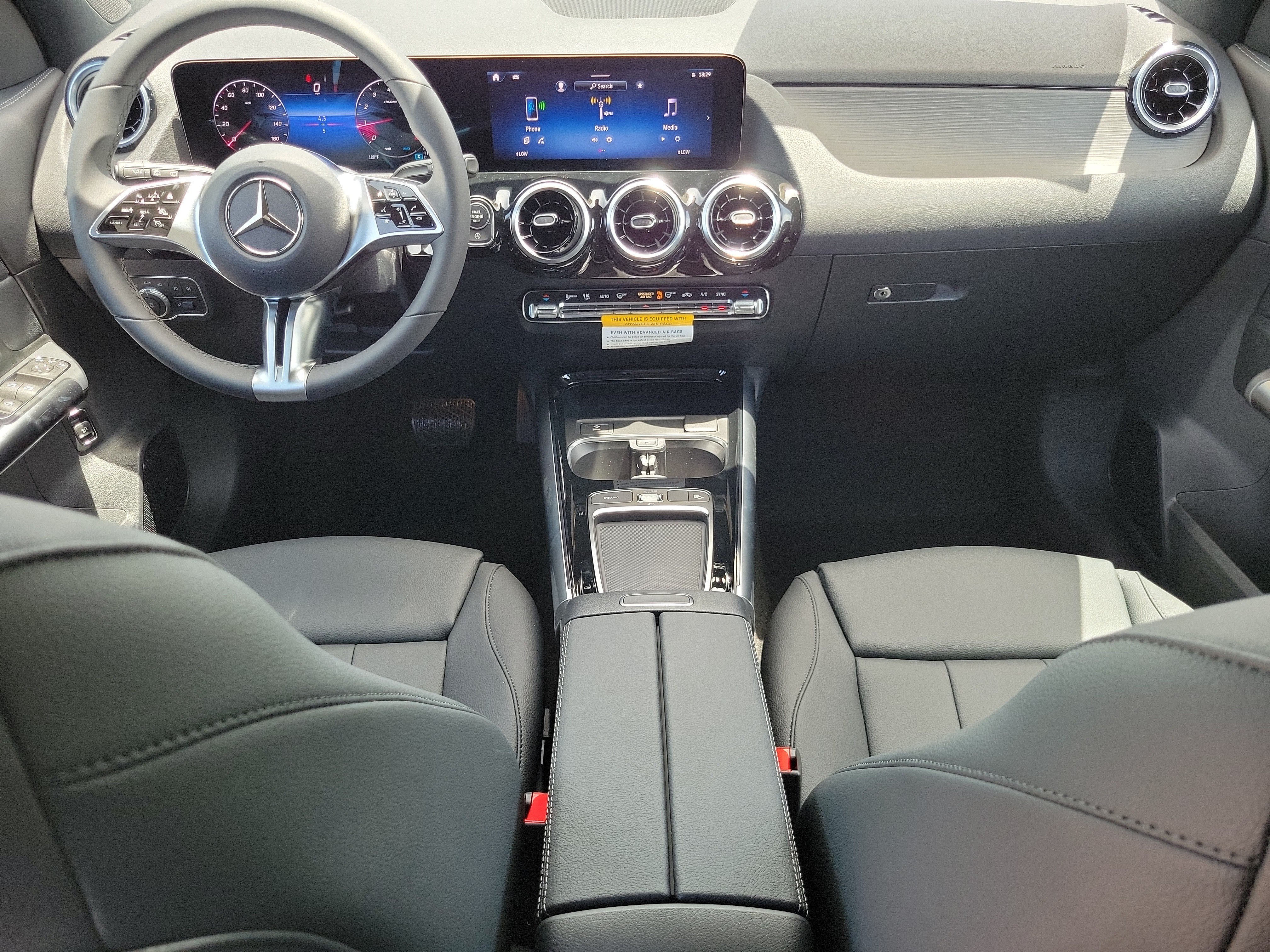 New 2026 Mountain Grey Metallic Mercedes-Benz GLA 250 image 42