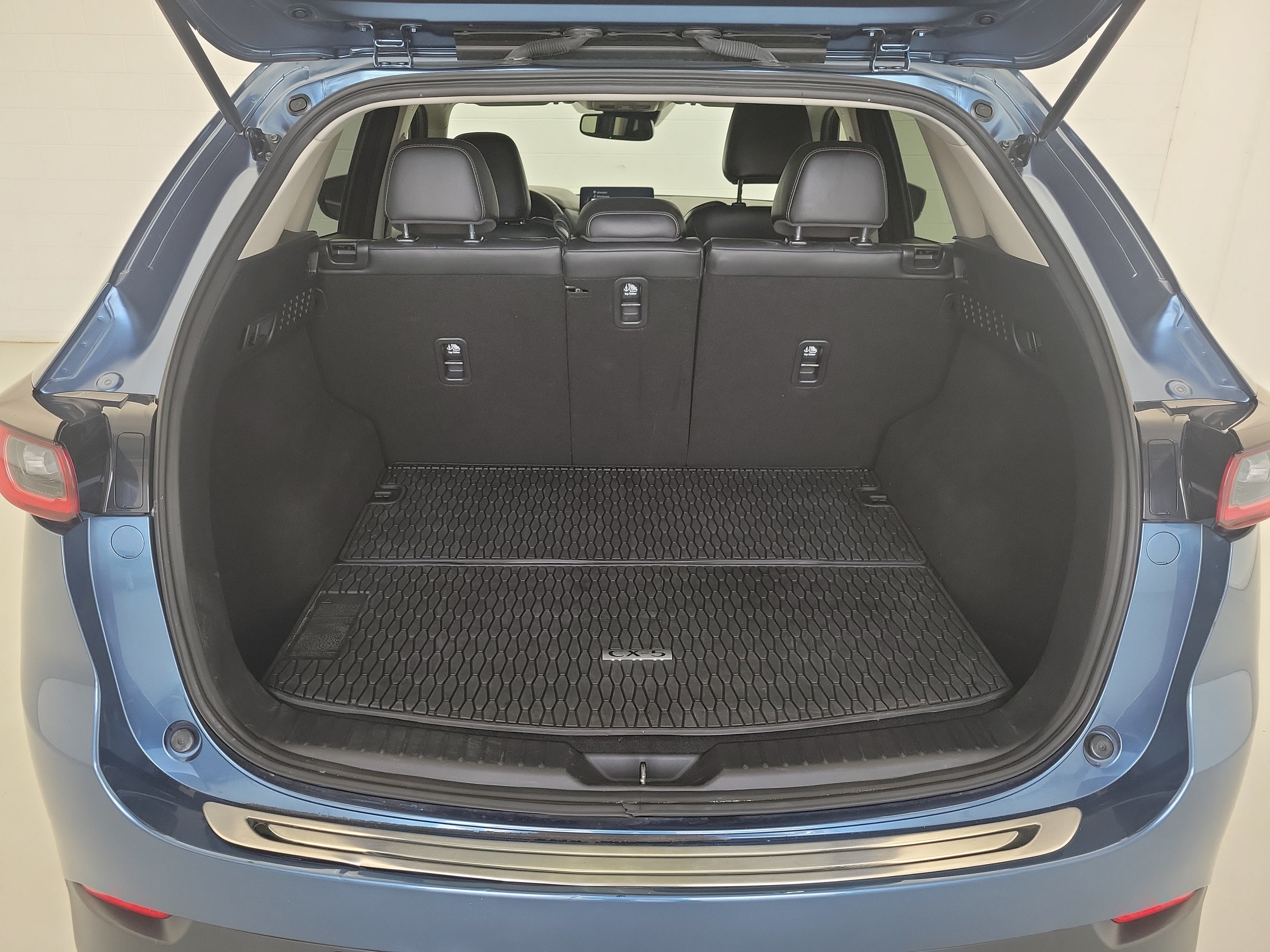 Used 2023 Eternal Blue Mica Mazda 2.5 S Premium Package image 9