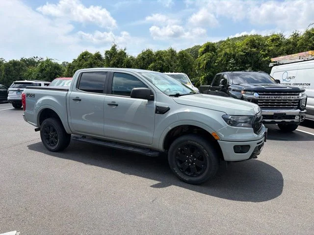 Used 2021 Green Ford XLT image 9