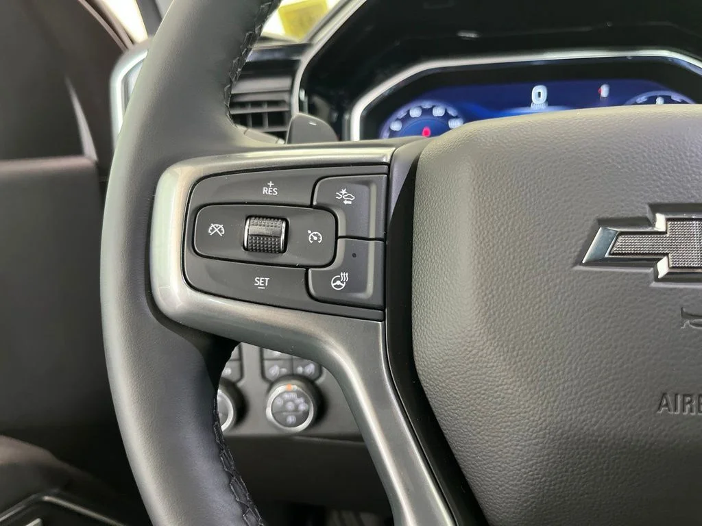 Used 2025 Red Chevrolet RST image 6