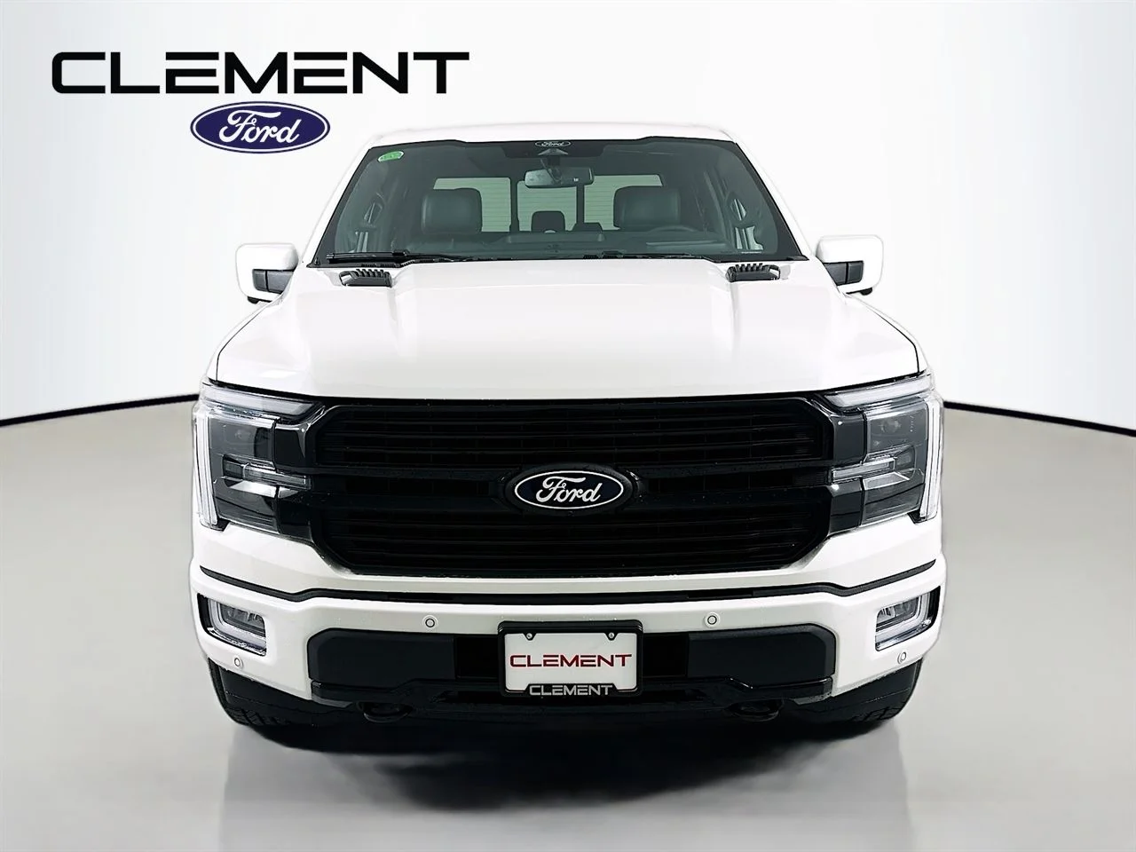 New 2026 Star White Metallic Tri-Coat Ford Platinum® image 2