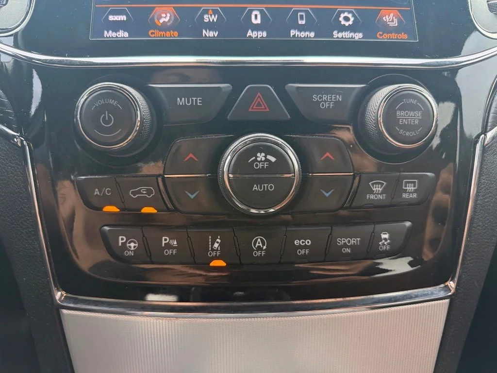 Certified Used 2020 Black Jeep Summit image 21