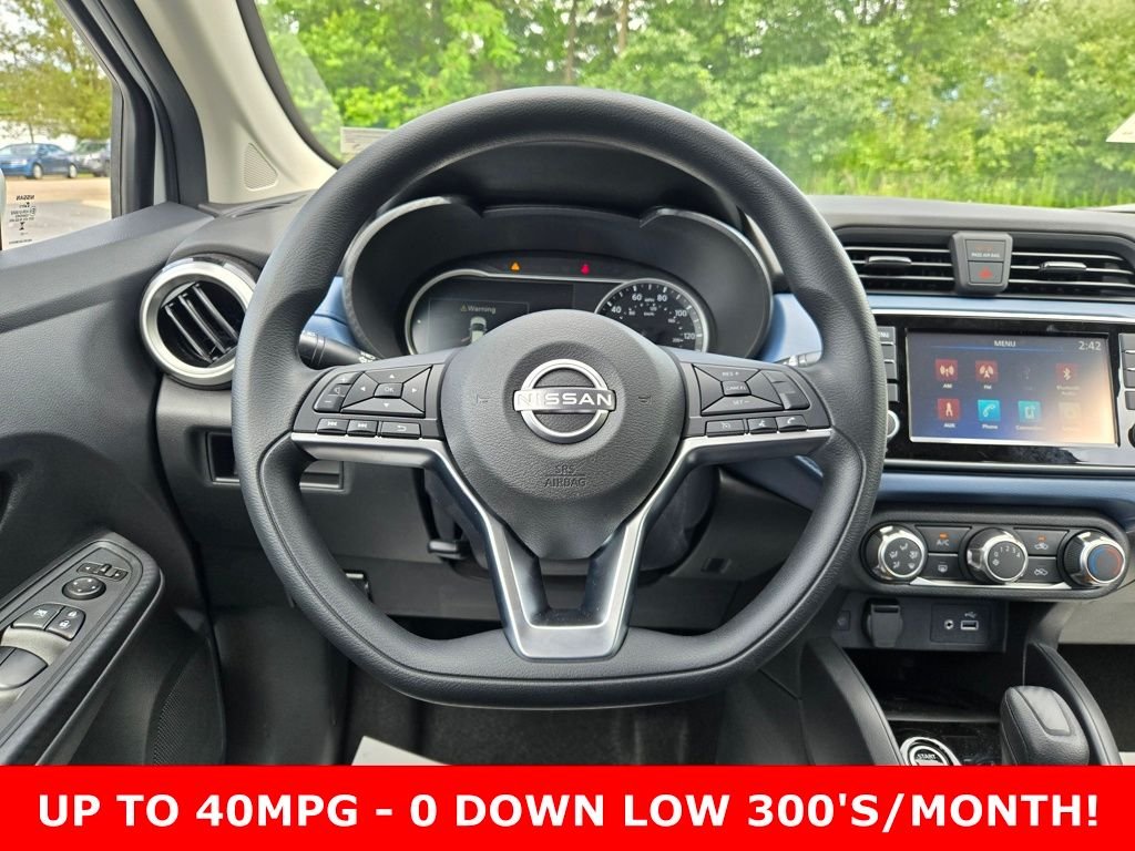 2025 Nissan Versa Sedan SV - Photo 13
